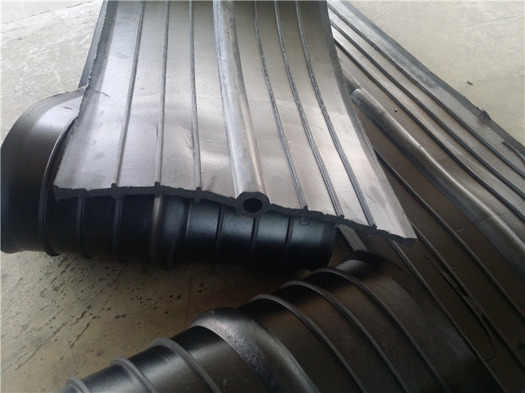 350×10橡膠止水帶.jpg
